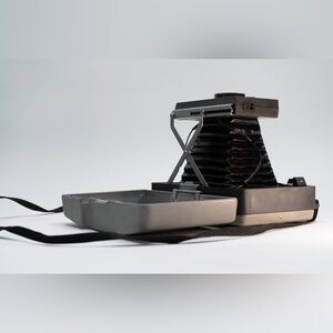 Polaroid Land Camera 210 automatic instant film camera